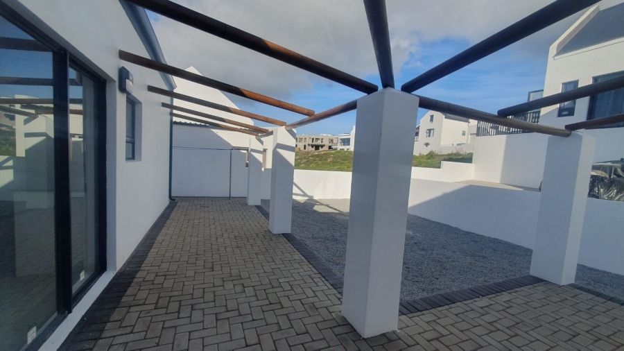 4 Bedroom Property for Sale in Da Gama Bay Western Cape
